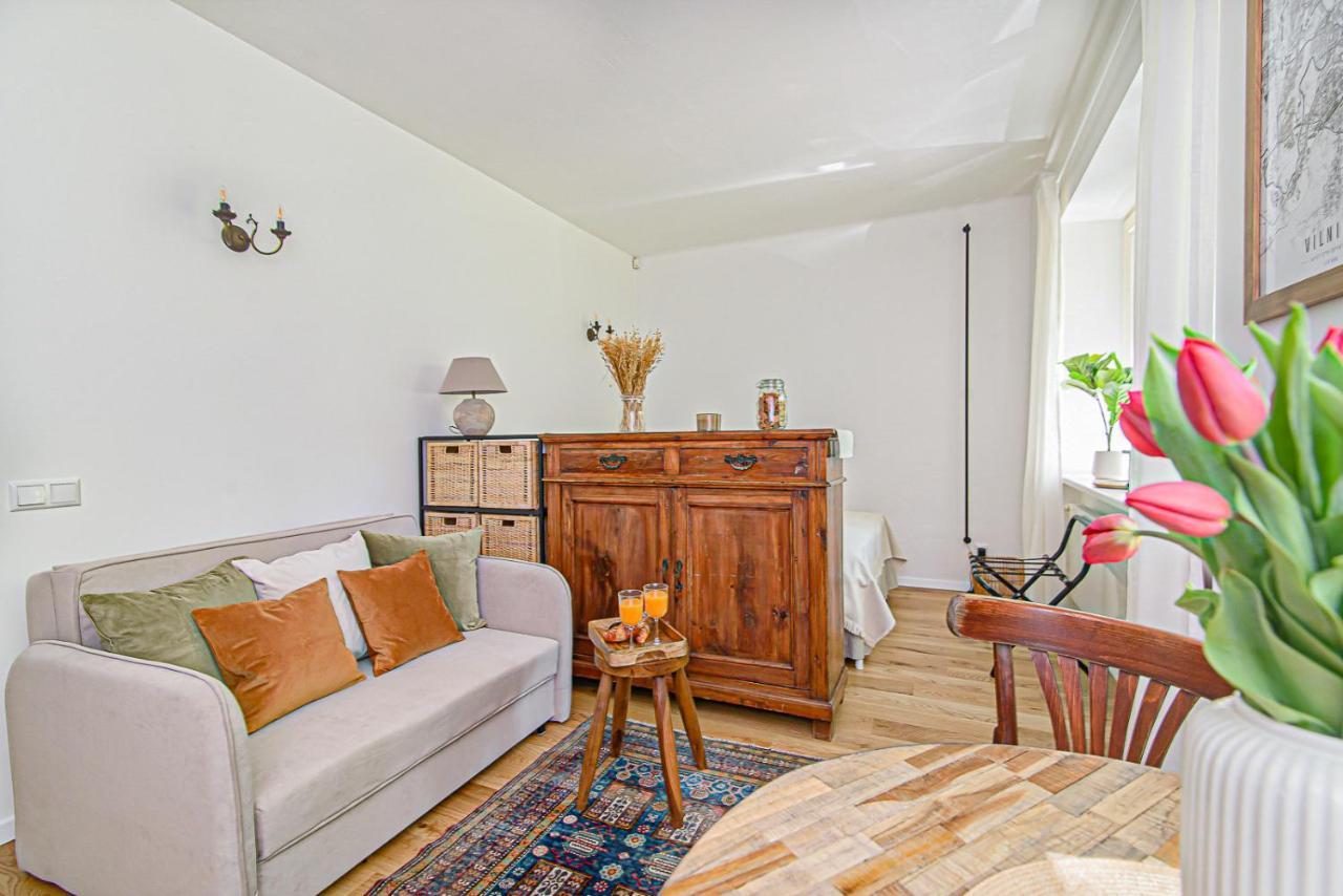 Cozy In The Heart Of Old Town Apartment *